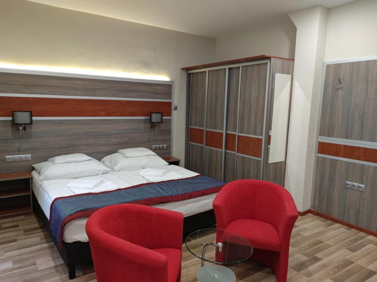 Fortuna Hotel Miskolc Exterior foto
