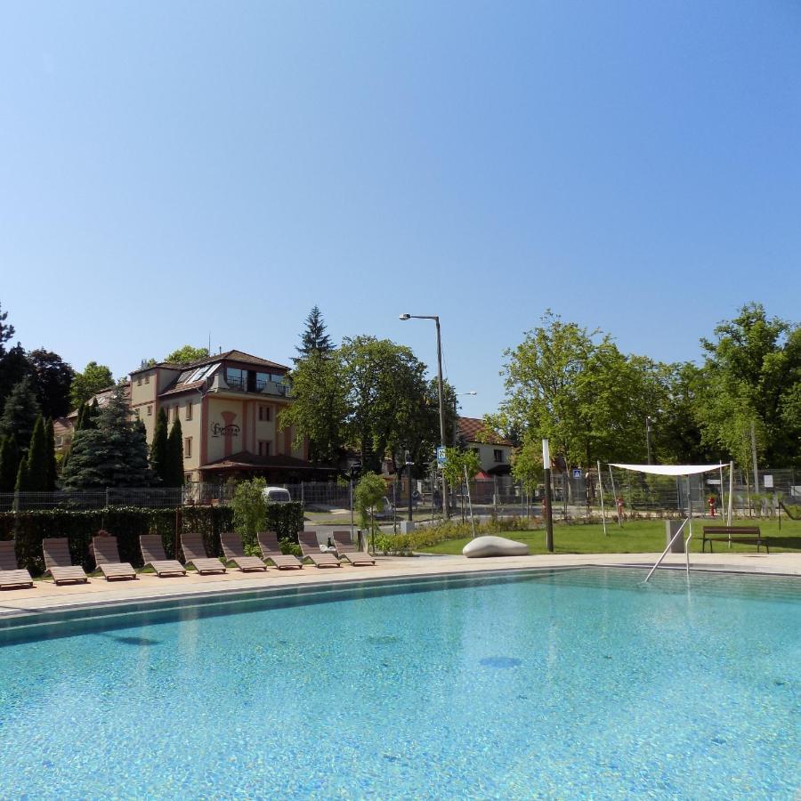 Fortuna Hotel Miskolc Exterior foto